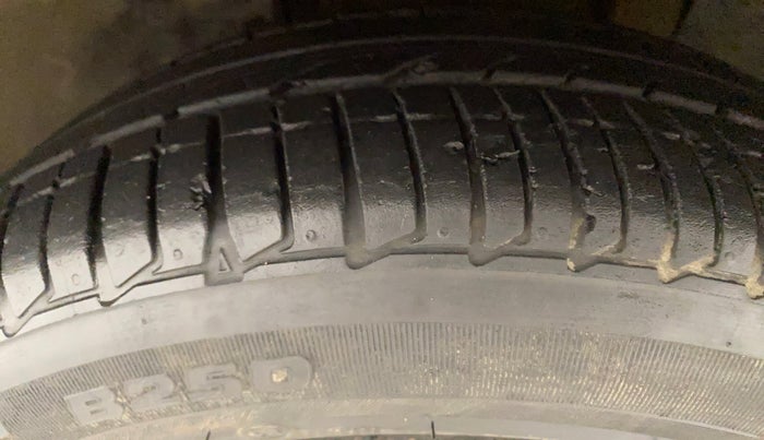2020 Tata Tiago XZA PLUS PETROL, Petrol, Automatic, 19,403 km, Left Front Tyre Tread
