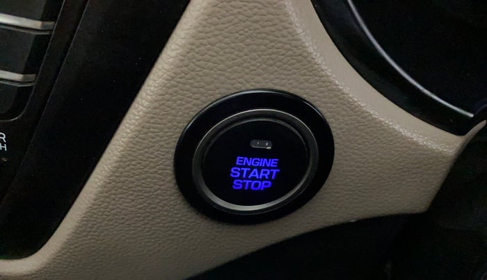 2017 Hyundai Elite i20 ASTA 1.2 (O), Petrol, Manual, 47,302 km, Keyless Start/ Stop Button