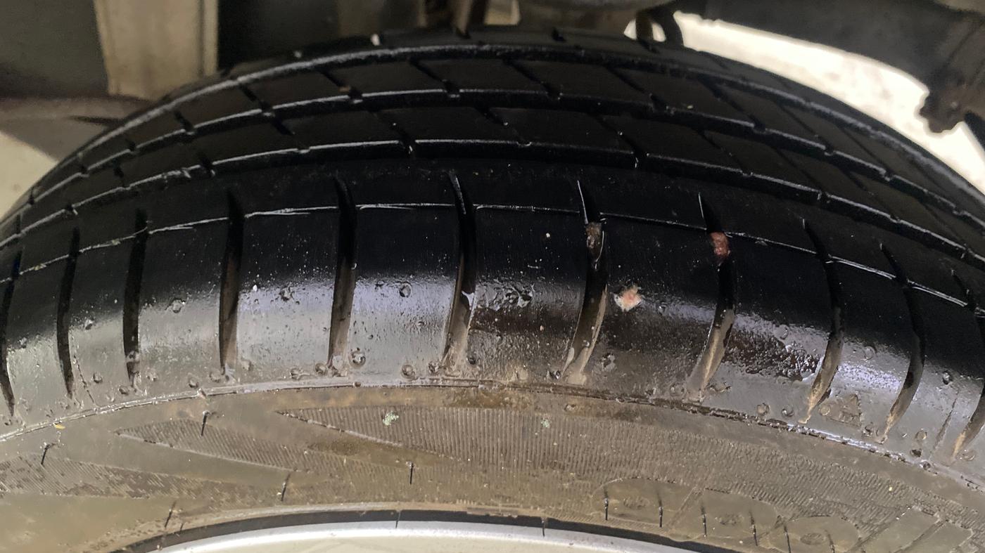 2016 Maruti Alto K10 VXI, Petrol, Manual, 10,467 km, Left Rear Tyre Tread