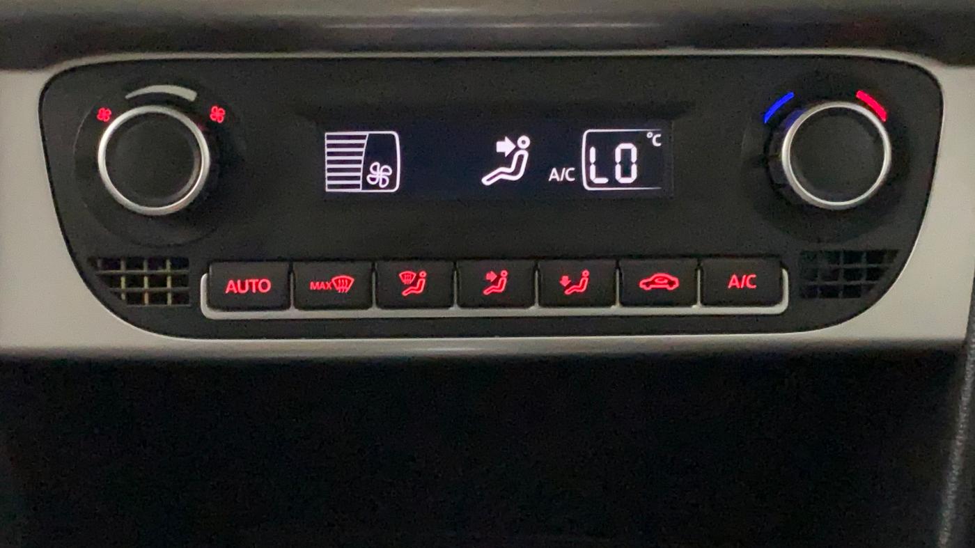 2018 Volkswagen Ameo HIGHLINE PLUS 1.5L AT 16 ALLOY, Diesel, Automatic, 90,794 km, Automatic Climate Control