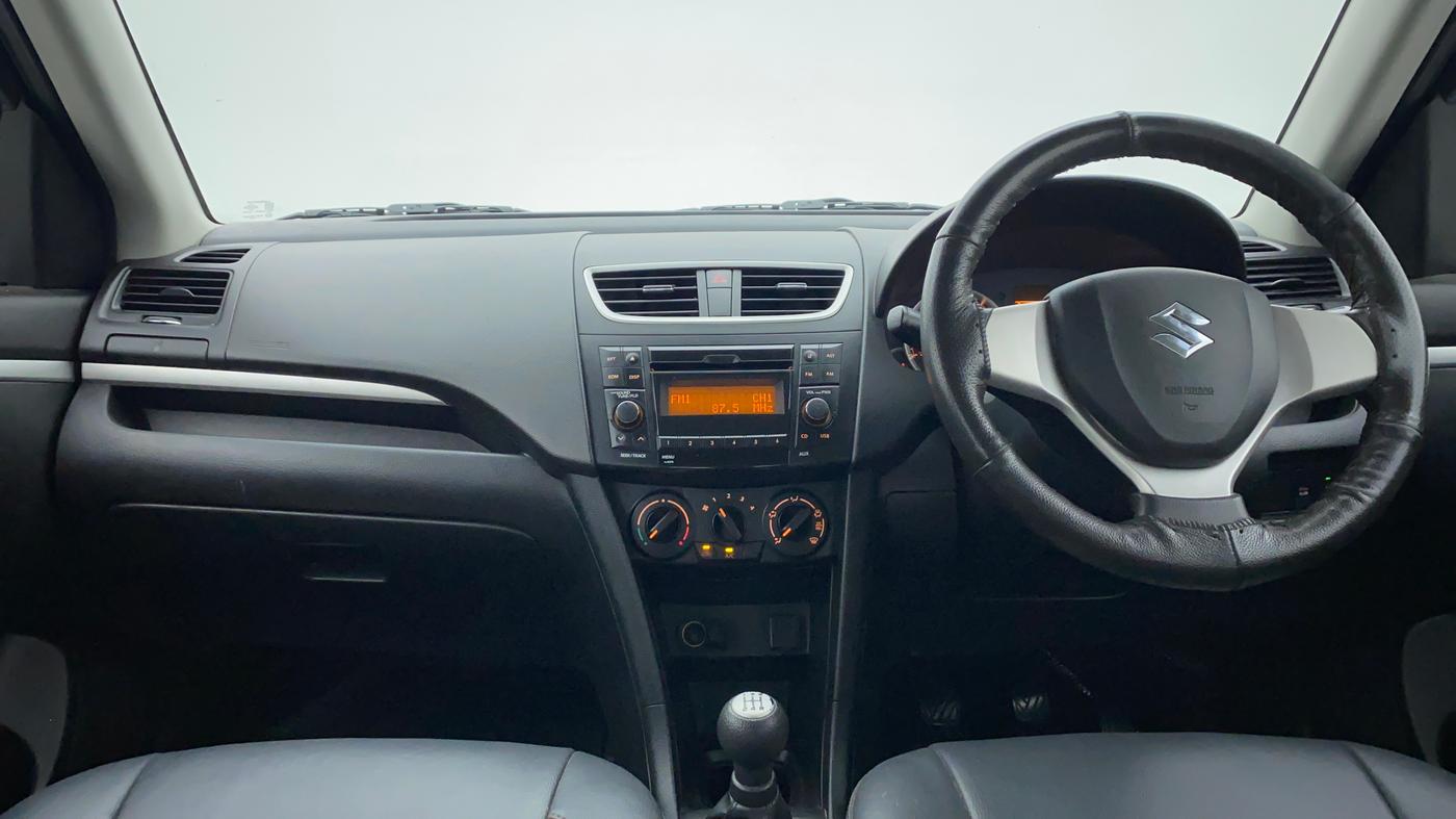 2016 Maruti Swift VDI OPT, Diesel, Manual, 72,491 km, Dashboard