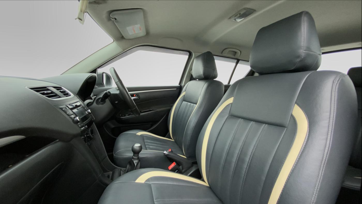 2016 Maruti Swift VDI OPT, Diesel, Manual, 72,491 km, Right Side Front Door Cabin