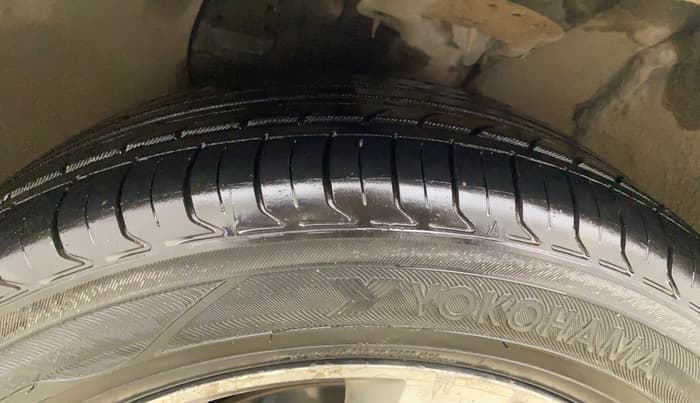 2015 Hyundai i20 Active 1.4 SX, Diesel, Manual, 91,393 km, Left Front Tyre Tread