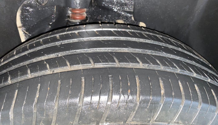 2019 Tata Harrier XZ 2.0L, Diesel, Manual, 78,709 km, Left Rear Tyre Tread
