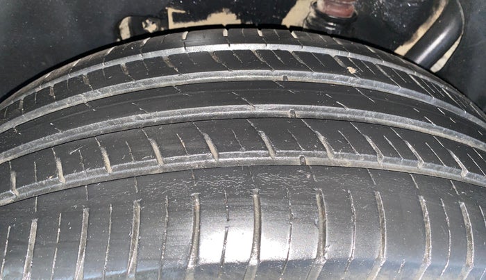 2019 Tata Harrier XZ 2.0L, Diesel, Manual, 78,709 km, Right Rear Tyre Tread