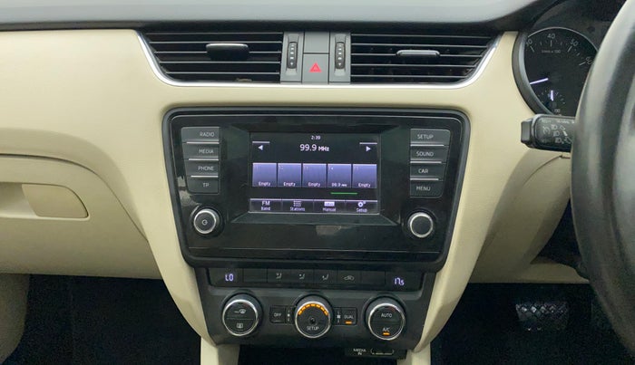 2015 Skoda Octavia ELEGANCE 1.8 TSI AT, Petrol, Automatic, 38,193 km, Air Conditioner