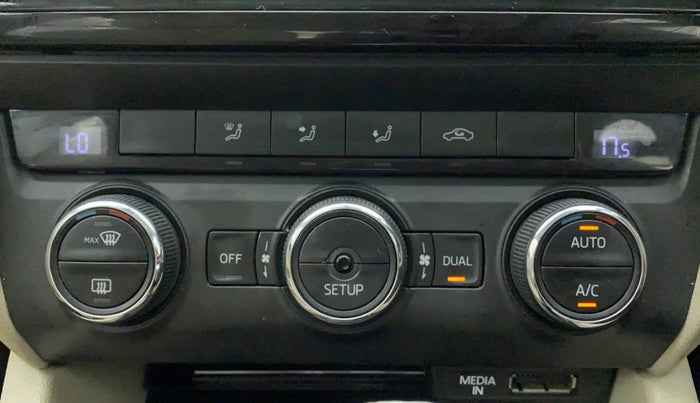 2015 Skoda Octavia ELEGANCE 1.8 TSI AT, Petrol, Automatic, 38,193 km, Automatic Climate Control