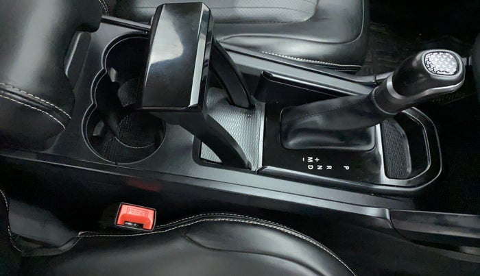 2021 Tata Harrier XMA 2.0L KRYOTEC, Diesel, Automatic, 27,397 km, Gear Lever