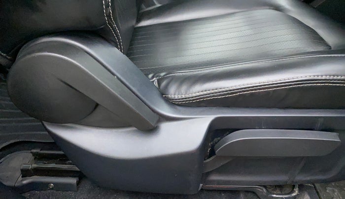 2021 Tata Harrier XMA 2.0L KRYOTEC, Diesel, Automatic, 27,397 km, Driver Side Adjustment Panel