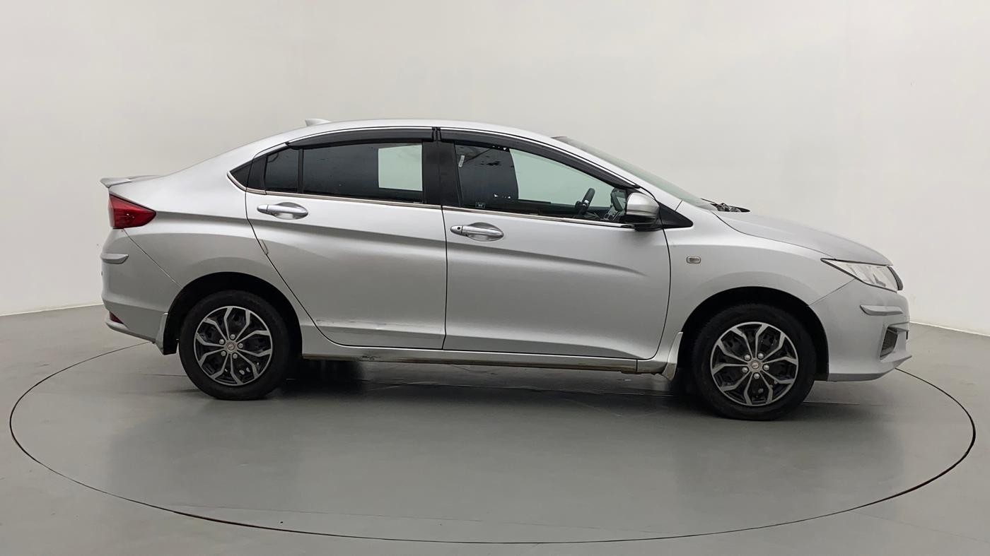 2016 Honda City 1.5L I-DTEC SV, Diesel, Manual, 1,22,968 km, Right Side