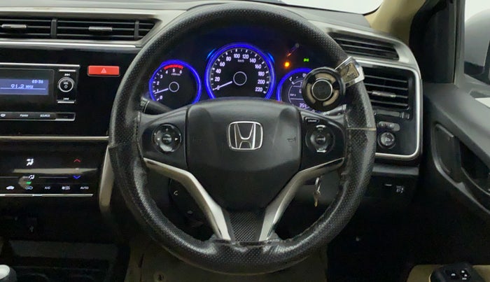 2016 Honda City 1.5L I-DTEC SV, Diesel, Manual, 1,22,968 km, Steering Wheel Close Up