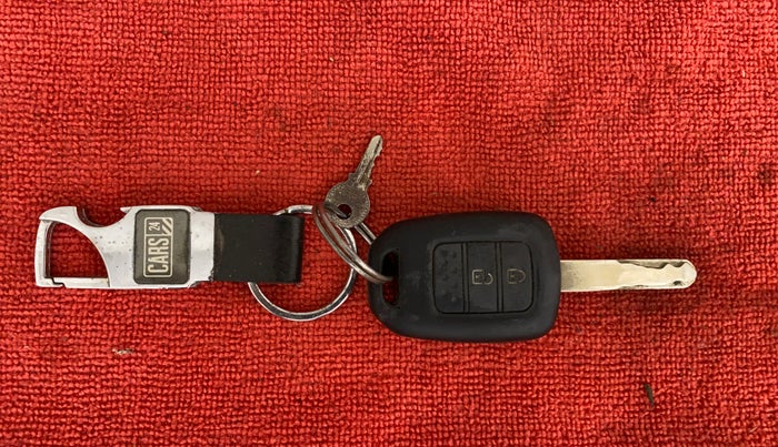 2016 Honda City 1.5L I-DTEC SV, Diesel, Manual, 1,22,968 km, Key Close Up
