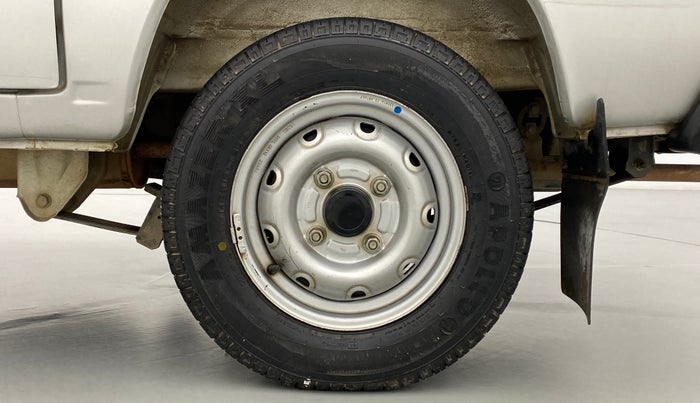 2016 Maruti Omni 5 SEATER, Petrol, Manual, 27,393 km, Left Rear Wheel