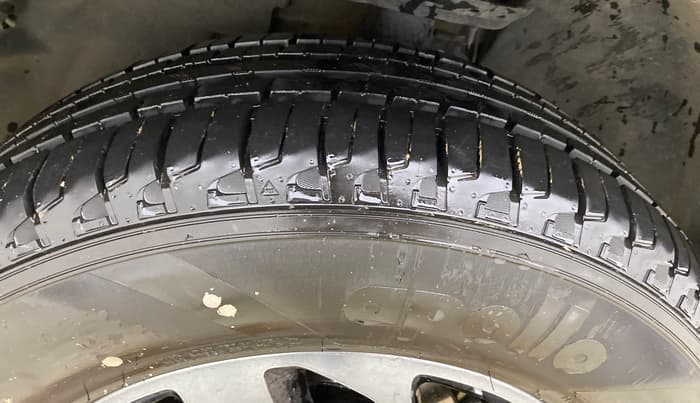 2022 Tata Harrier XZ PLUS 2.0L KAZIRANGA, Diesel, Manual, 80,821 km, Left Front Tyre Tread
