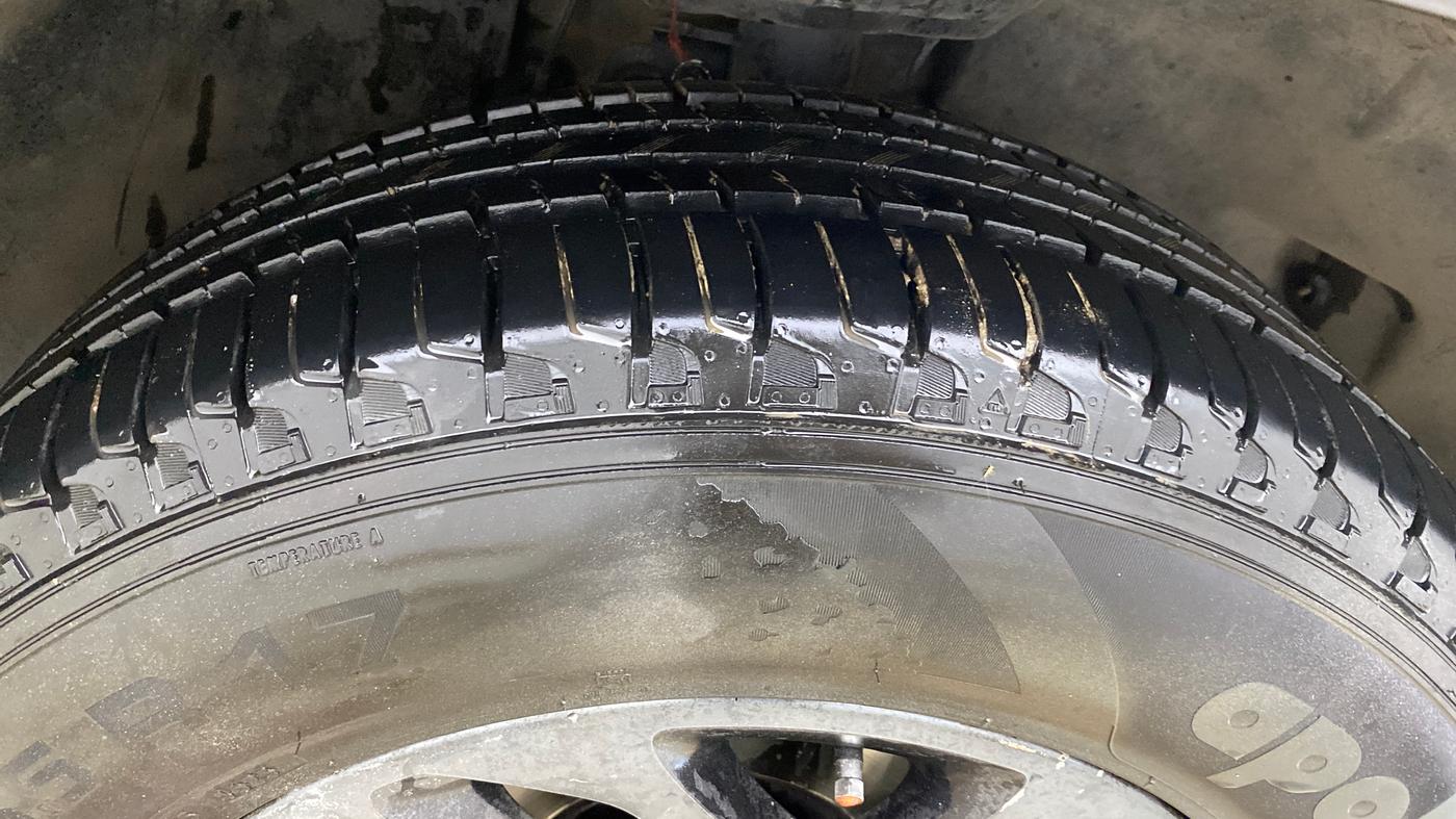 2022 Tata Harrier XZ PLUS 2.0L KAZIRANGA, Diesel, Manual, 80,821 km, Right Front Tyre Tread