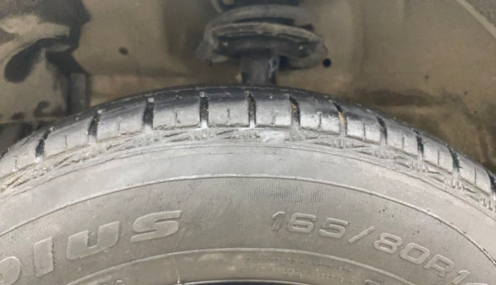 2013 Maruti Swift Dzire VDI, Diesel, Manual, 15,195 km, Left Front Tyre Tread