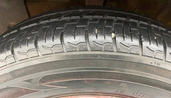 2018 Hyundai NEW SANTRO ASTA 1.1 MT, Petrol, Manual, 8,340 km, Left Front Tyre Tread