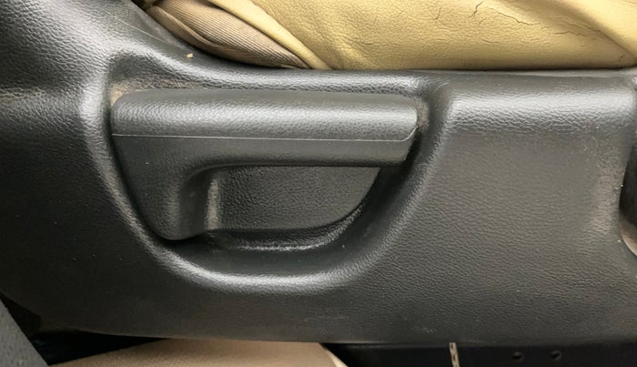 2016 Honda Jazz 1.2L I-VTEC SV, Petrol, Manual, 94,262 km, Driver Side Adjustment Panel