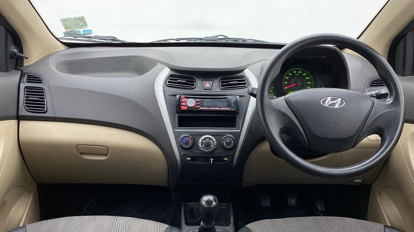 2012 Hyundai Eon ERA PLUS, Petrol, Manual, 29,710 km, Dashboard