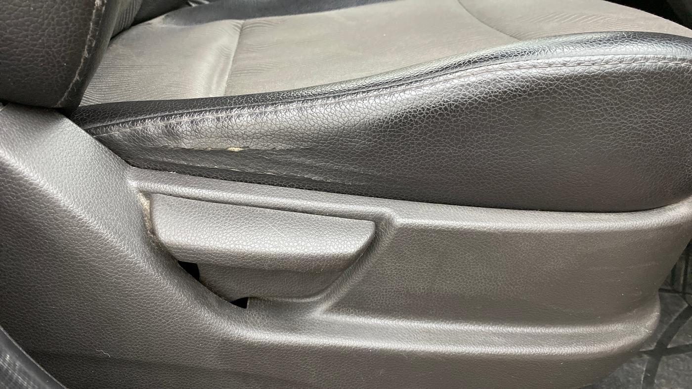 2012 Hyundai Eon ERA PLUS, Petrol, Manual, 29,710 km, Driver Side Adjustment Panel