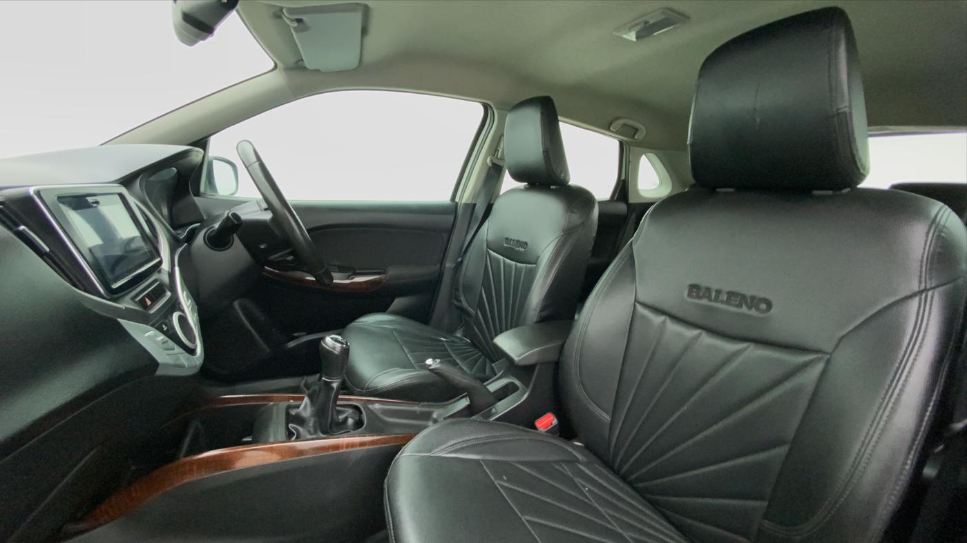 2018 Maruti Baleno ALPHA DDIS 190, Diesel, Manual, 36,778 km, Right Side Front Door Cabin