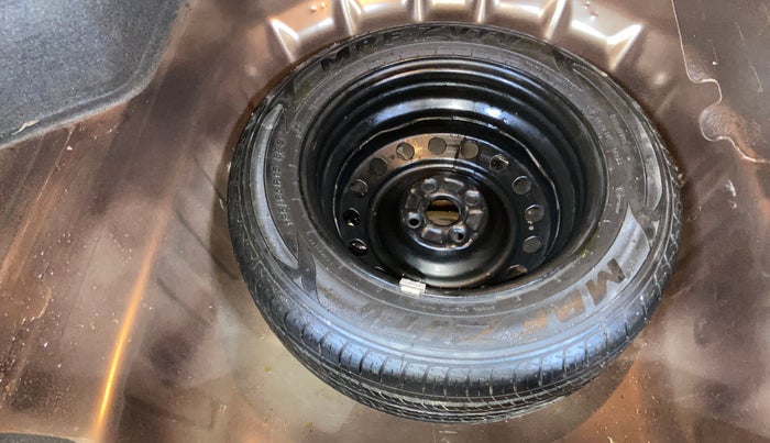 2017 Maruti Ciaz VXI+, Petrol, Manual, 33,005 km, Spare Tyre