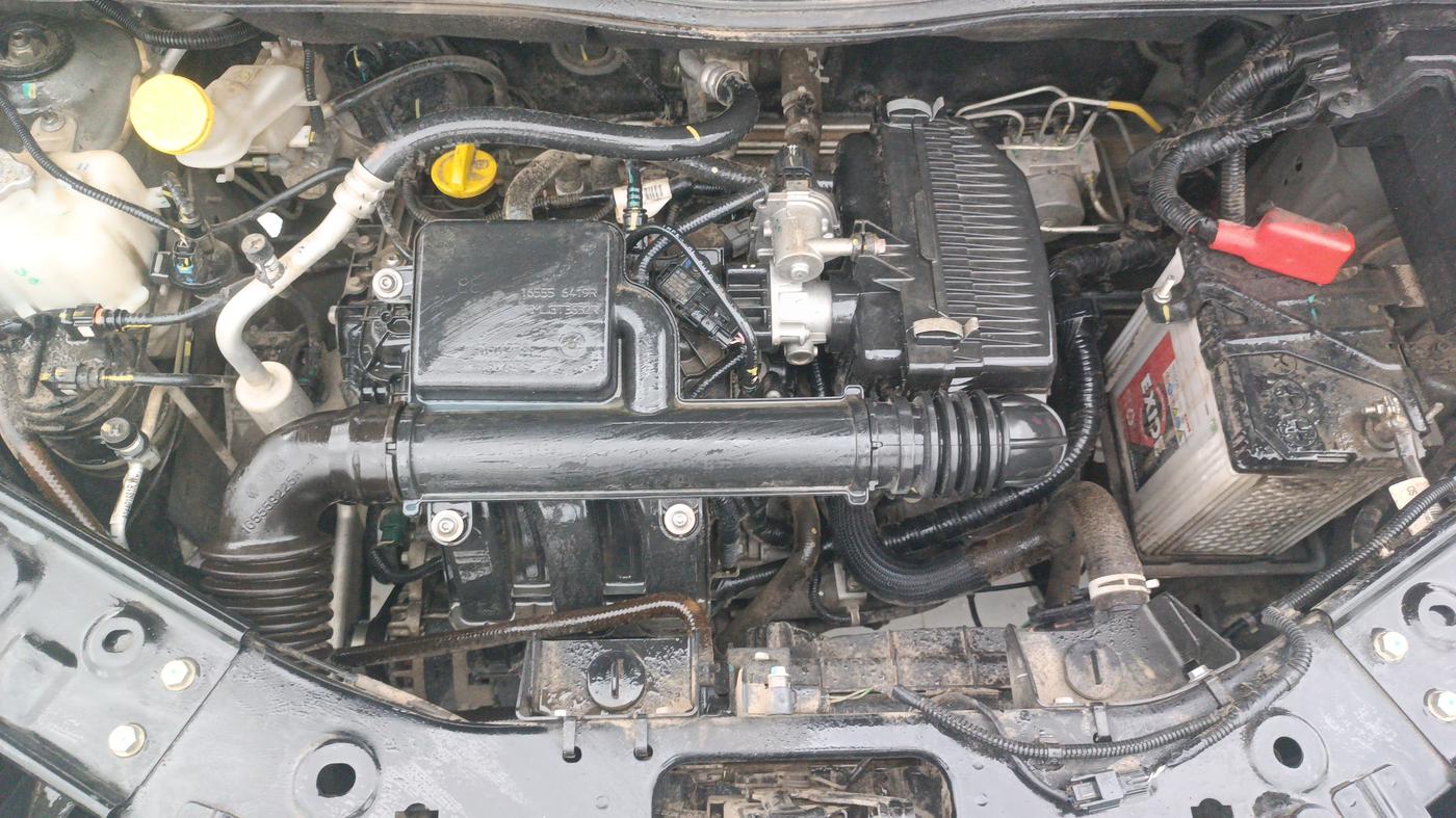 2023 Nissan MAGNITE XL, Petrol, Manual, 25,694 km, Engine View