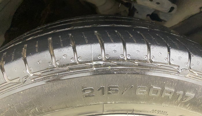 2021 KIA SELTOS HTX IVT 1.5 PETROL, Petrol, Automatic, 39,349 km, Right Front Tyre Tread