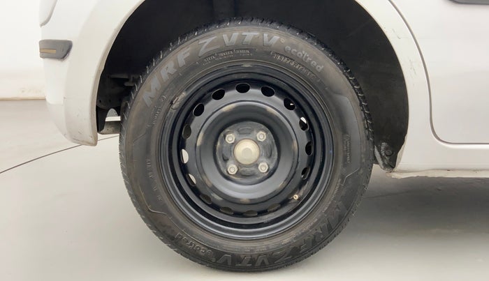 2016 Nissan Micra Active XV SAFETY PACK, Petrol, Manual, 90,953 km, Right Rear Wheel