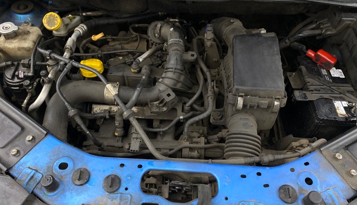 2022 Renault Kiger RXT (O) AMT DUAL TONE, Petrol, Automatic, 55,801 km, Engine View