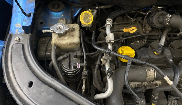 2022 Renault Kiger RXT (O) AMT DUAL TONE, Petrol, Automatic, 55,801 km, Engine View - Right