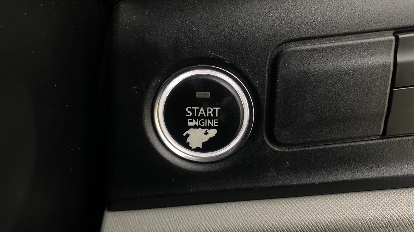 2020 Tata ALTROZ XZ PETROL, Petrol, Manual, 61,590 km, Keyless Start/ Stop Button