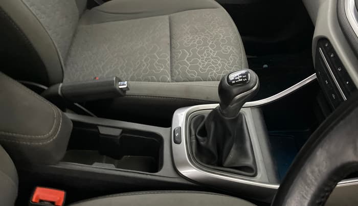 2020 Tata ALTROZ XZ PETROL, Petrol, Manual, 61,590 km, Gear Lever
