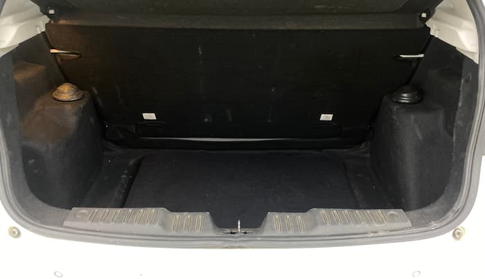 2020 Tata ALTROZ XZ PETROL, Petrol, Manual, 61,590 km, Boot Inside