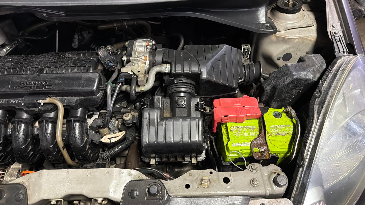 2015 Honda Brio S MT, Petrol, Manual, 82,646 km, Engine View - Left