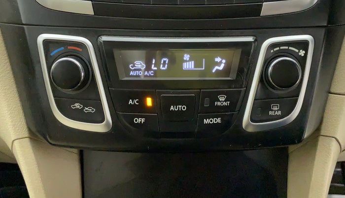 2016 Maruti Ciaz VXI+, Petrol, Manual, 96,802 km, Automatic Climate Control