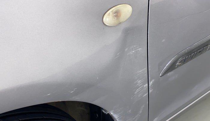 2016 Maruti Swift LXI OPT, Petrol, Manual, 58,747 km, Left fender - Slightly dented