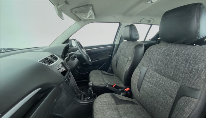 2016 Maruti Swift LXI OPT, Petrol, Manual, 58,747 km, Right Side Front Door Cabin