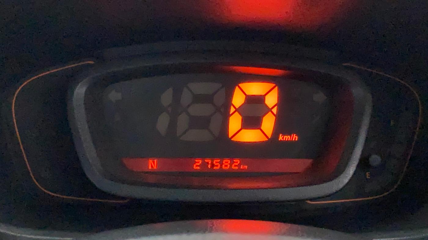 2017 Renault Kwid CLIMBER 1.0 AMT, Petrol, Automatic, 27,817 km, Odometer Image