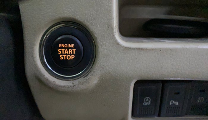 2017 Maruti Ciaz ALPHA DIESEL 1.3, Diesel, Manual, 77,993 km, Keyless Start/ Stop Button