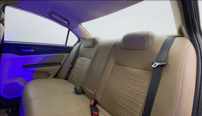 2020 Honda Amaze 1.2L I-VTEC S, Petrol, Manual, 1,03,405 km, Right Side Rear Door Cabin