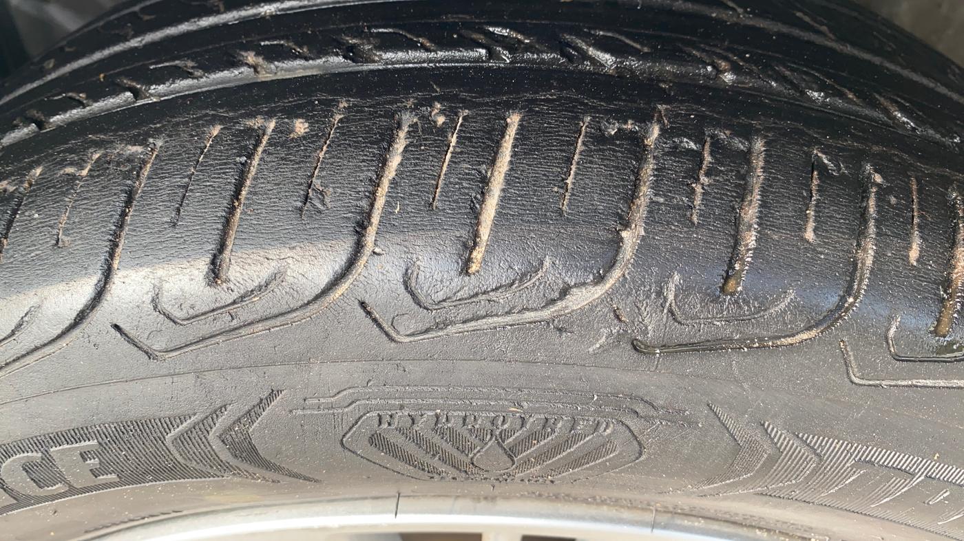 2022 Honda City 1.5L I-VTEC V MT 5TH GEN, Petrol, Manual, 19,988 km, Left Front Tyre Tread