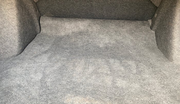 2022 Honda City 1.5L I-VTEC V MT 5TH GEN, Petrol, Manual, 19,988 km, Boot Inside