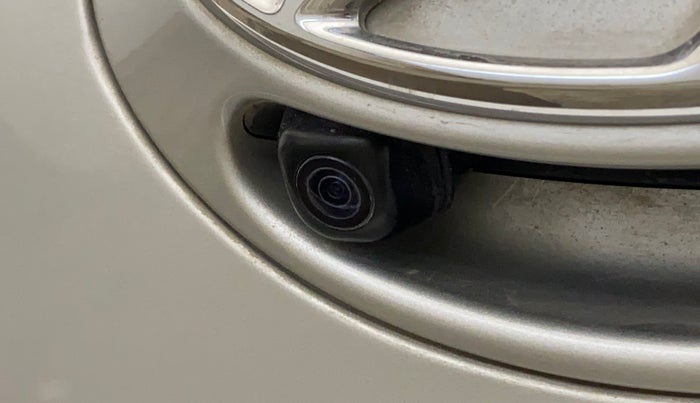 2018 Hyundai Grand i10 SPORTZ 1.2 KAPPA VTVT, CNG, Manual, 34,912 km, Parking Camera