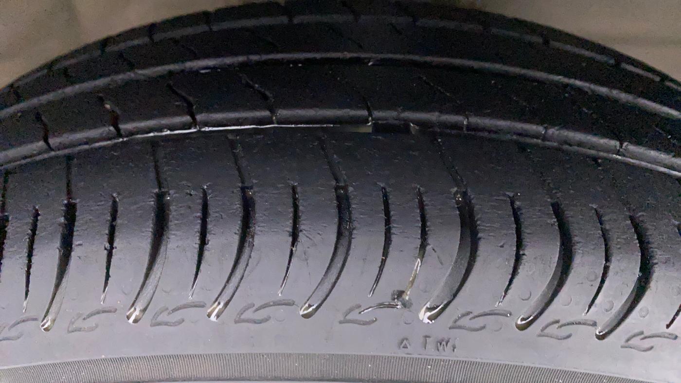 2019 Maruti S PRESSO VXI, Petrol, Manual, 47,095 km, Right Front Tyre Tread