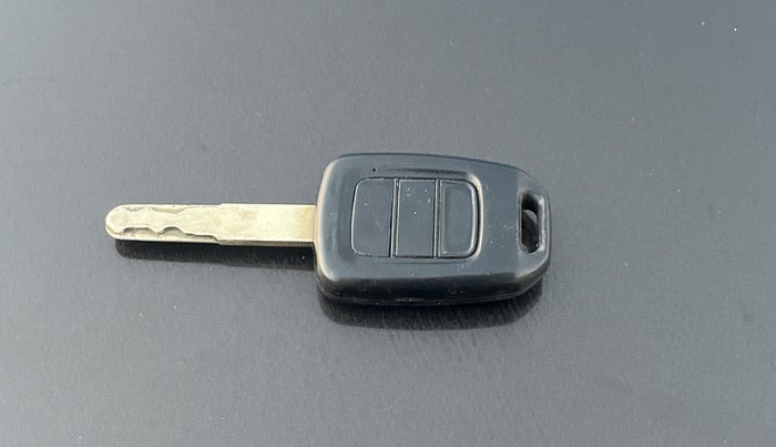 2018 Honda Amaze 1.5L I-DTEC S, Diesel, Manual, 90,285 km, Key Close Up