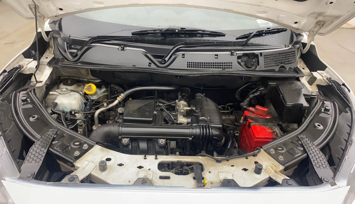 2022 Nissan MAGNITE XE, Petrol, Manual, 71,463 km, Engine View