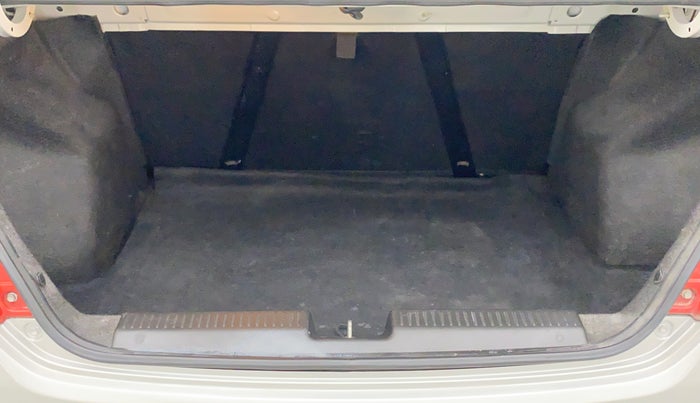 2018 Maruti Dzire VXI AMT, Petrol, Automatic, 73,705 km, Boot Inside
