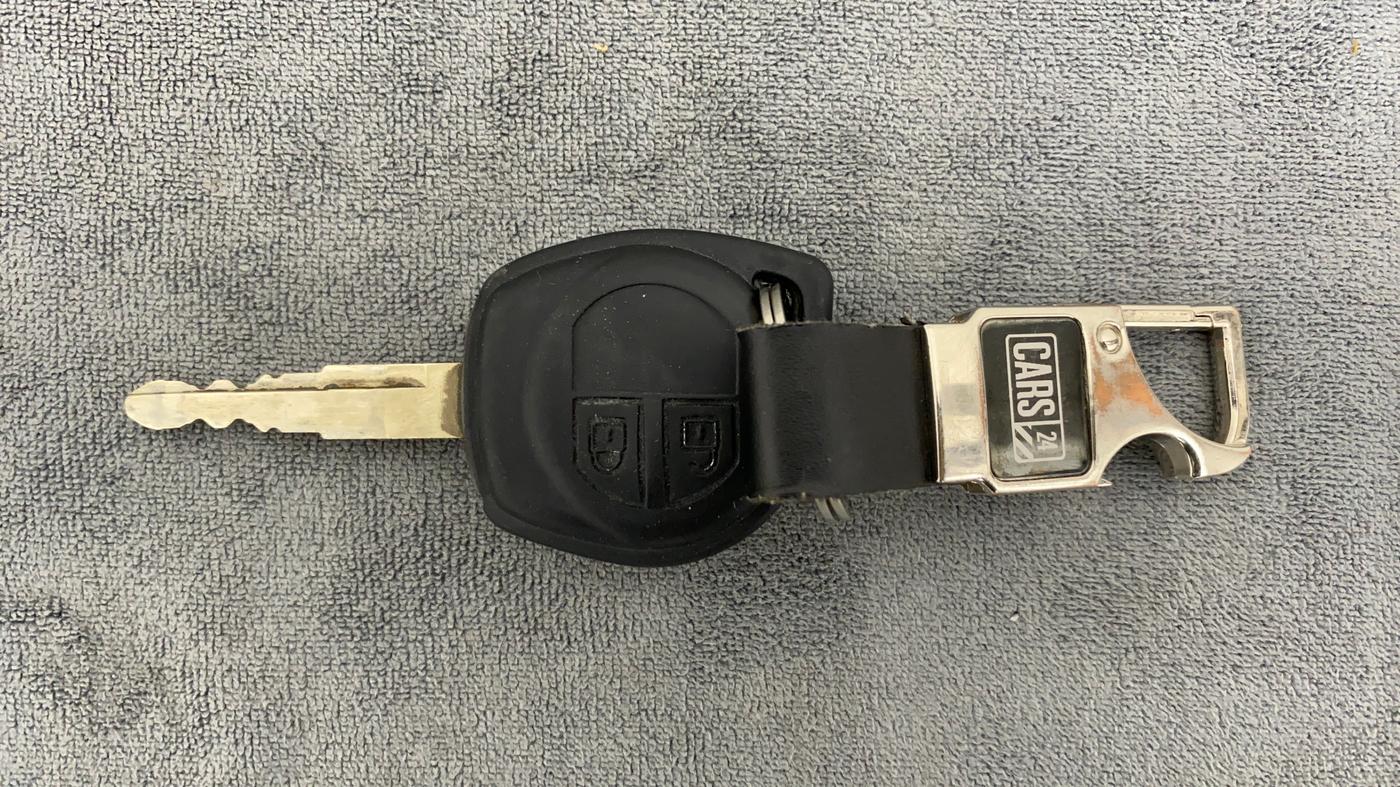 2018 Maruti Dzire VXI AMT, Petrol, Automatic, 73,705 km, Key Close Up