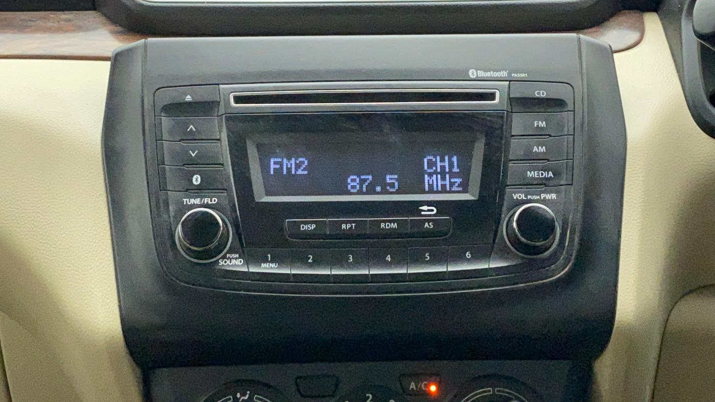 2018 Maruti Dzire VXI AMT, Petrol, Automatic, 73,705 km, Infotainment System